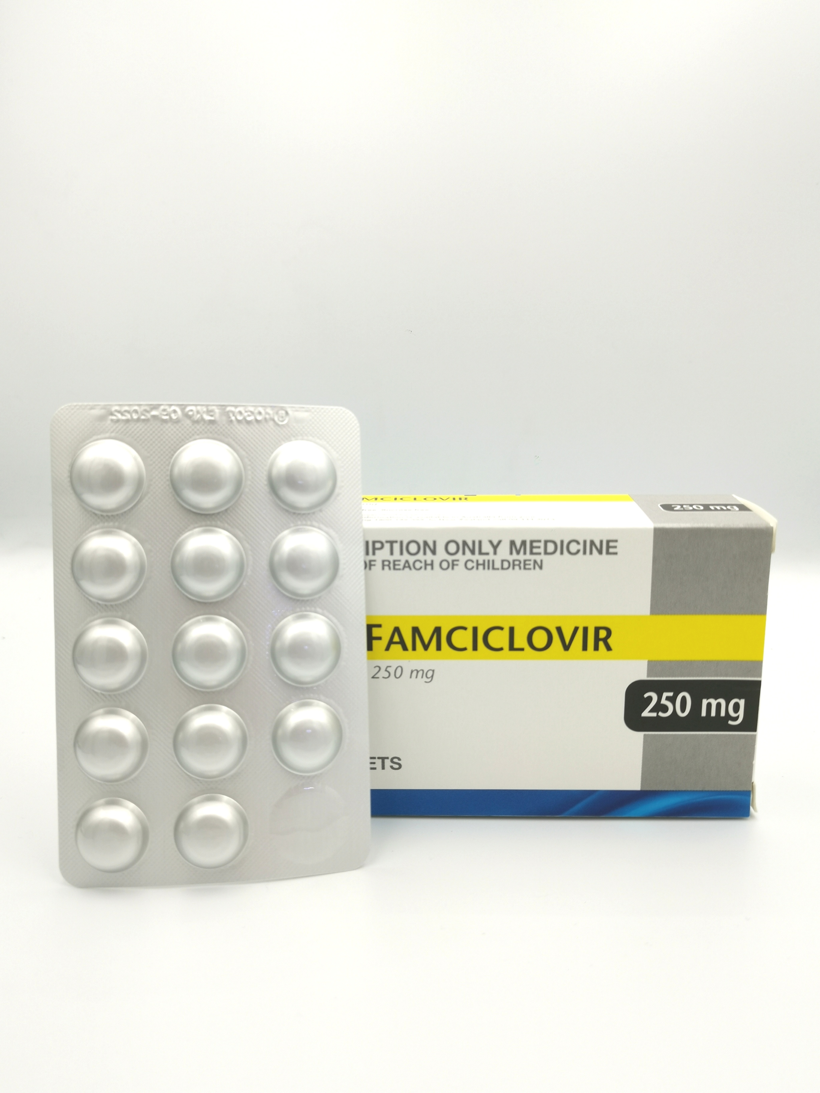 Famciclovir Tablet 250mg - Hillside Veterinary Surgery